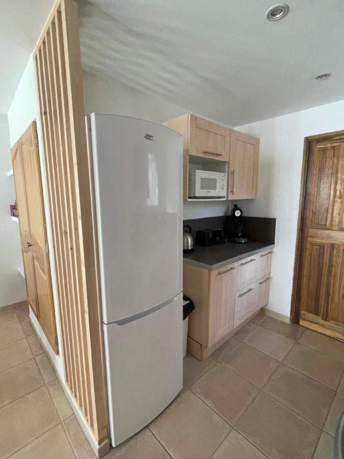 Logement Tout Confort Au Calme Entre Saint Tropez Et Les Gorges Du Verdon Le Thoronet Luaran gambar
