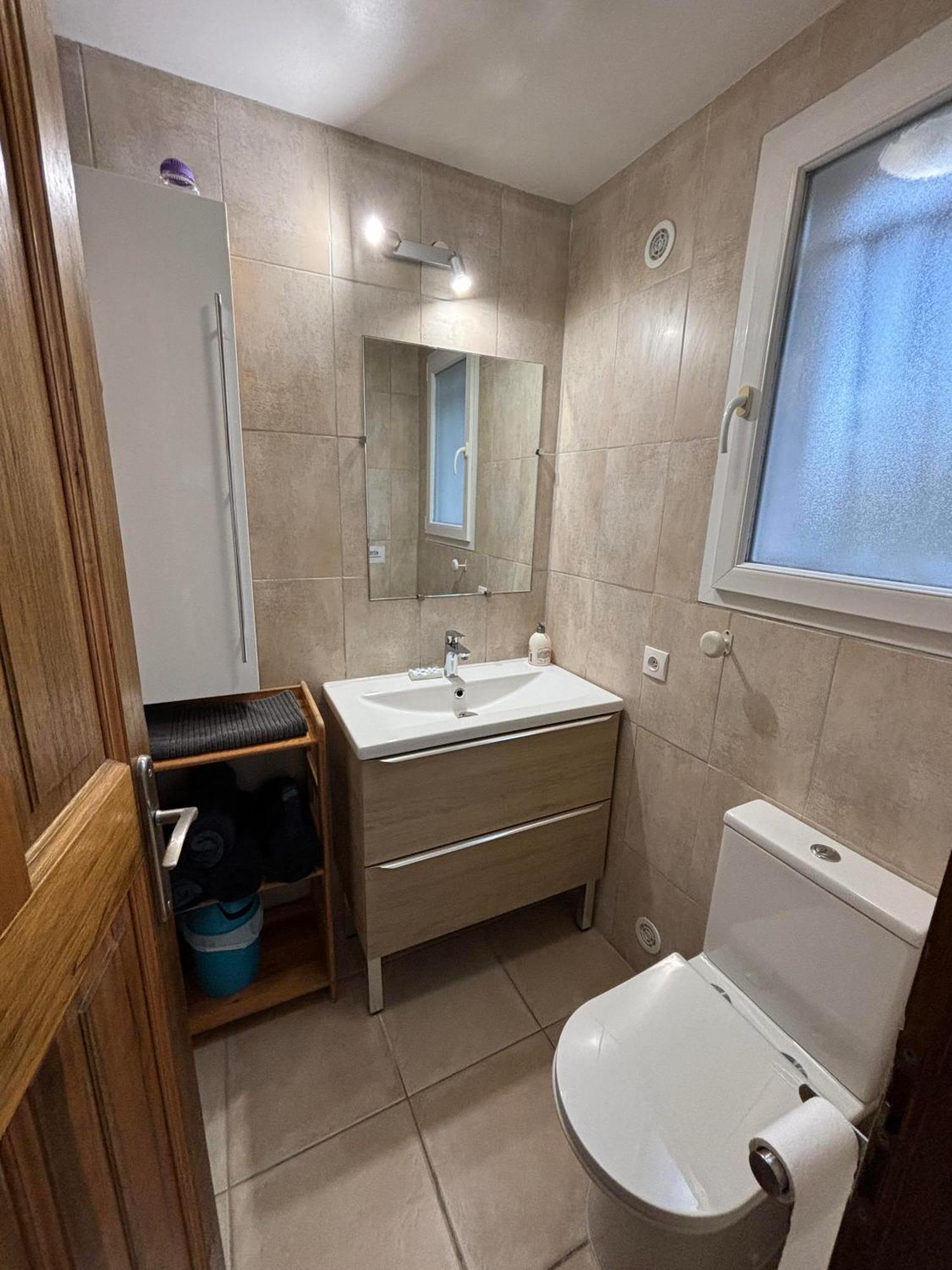 Logement Tout Confort Au Calme Entre Saint Tropez Et Les Gorges Du Verdon Le Thoronet Luaran gambar