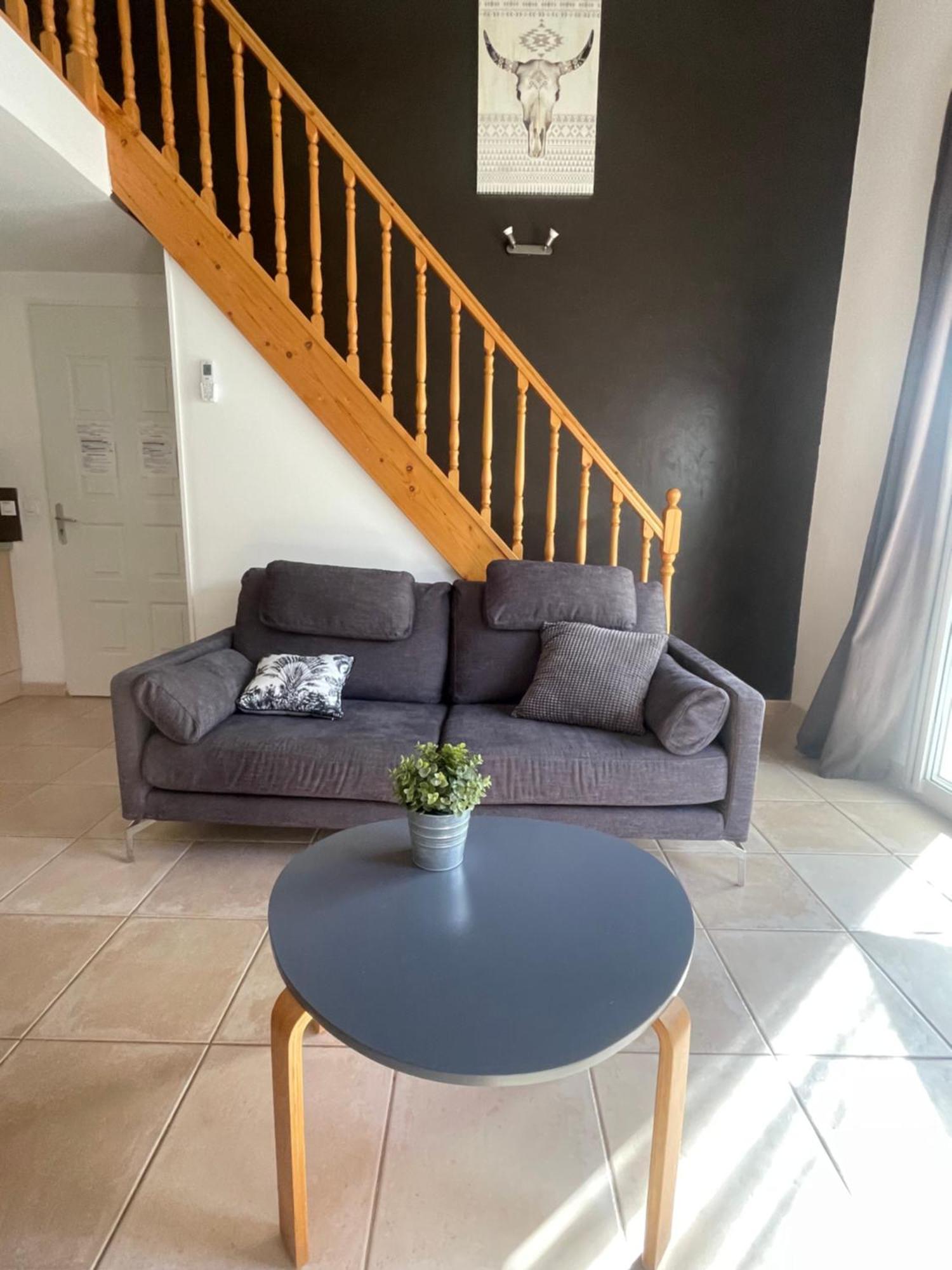 Logement Tout Confort Au Calme Entre Saint Tropez Et Les Gorges Du Verdon Le Thoronet Luaran gambar