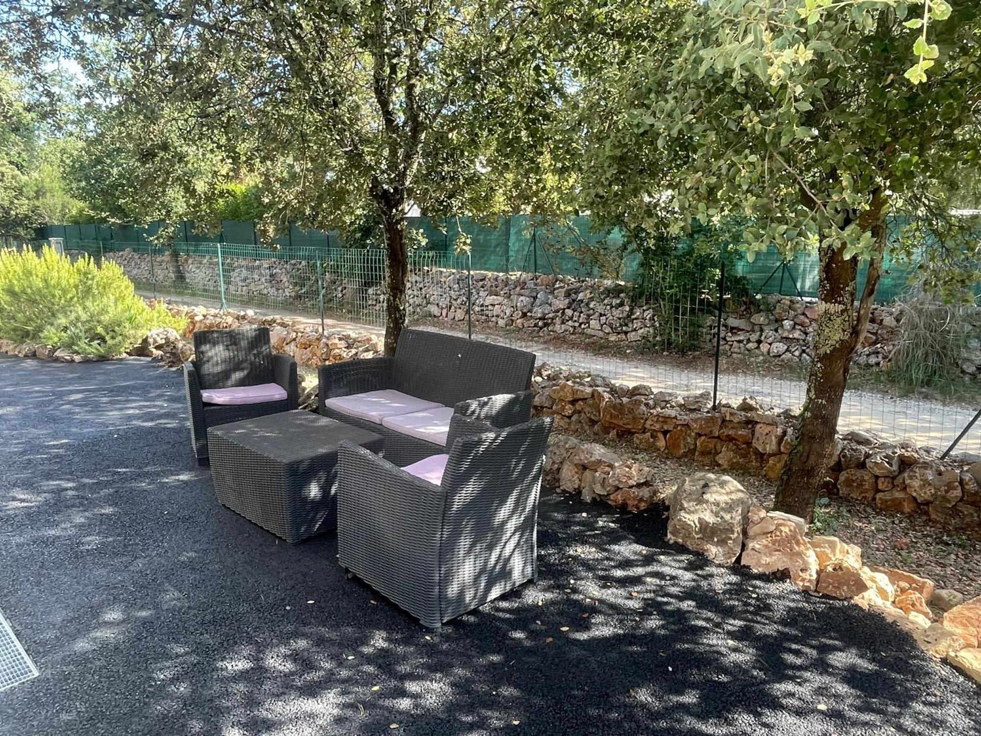 Logement Tout Confort Au Calme Entre Saint Tropez Et Les Gorges Du Verdon Le Thoronet Luaran gambar